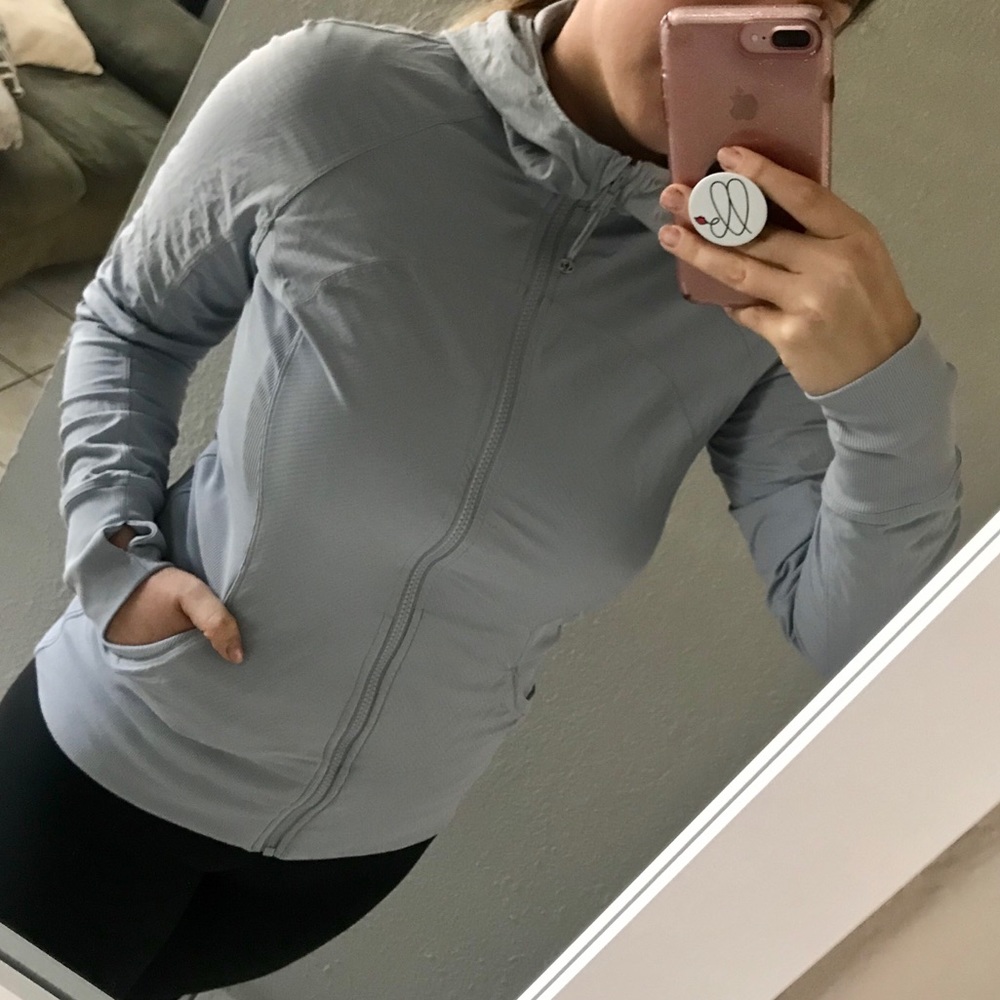 LULULEMON grey reversible jacket